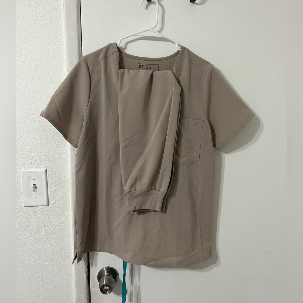 Women’s figs scrub set